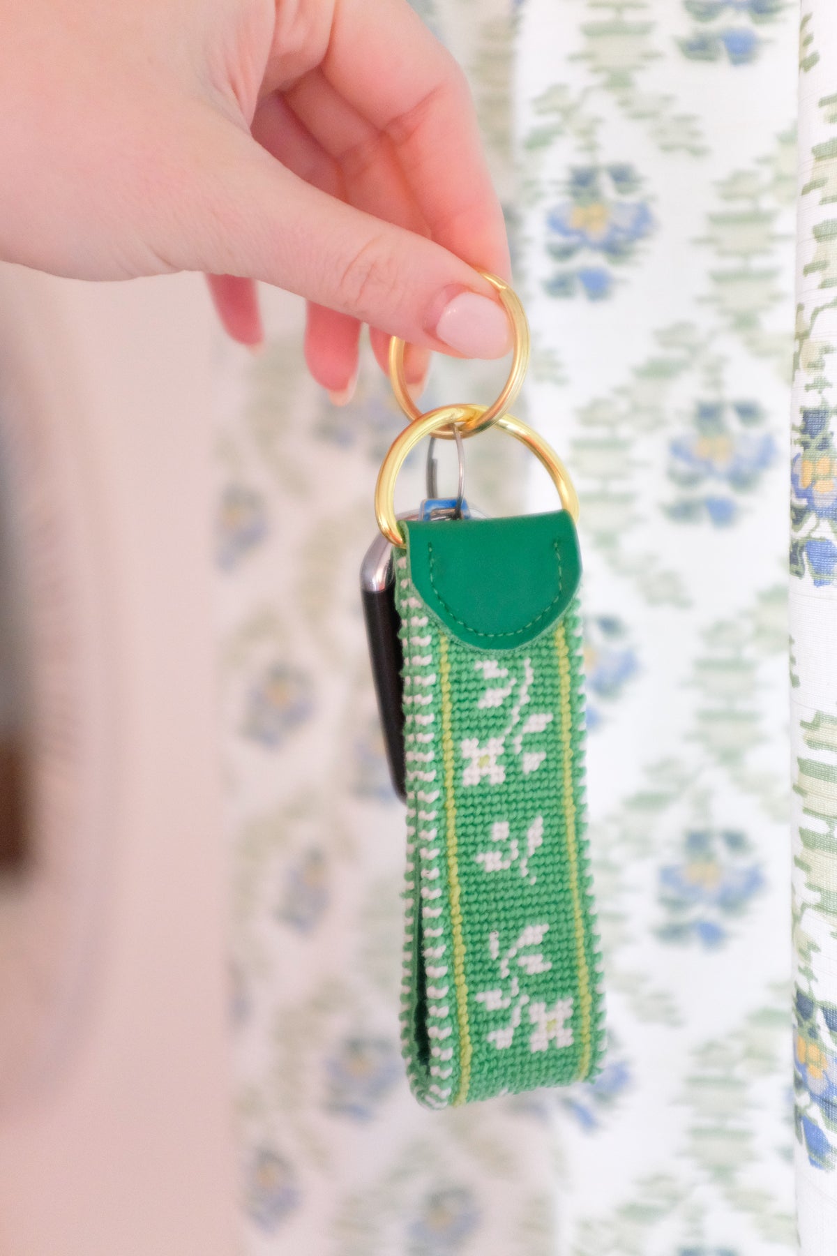 French Ribbon Keychain - Green– Le Point Studio